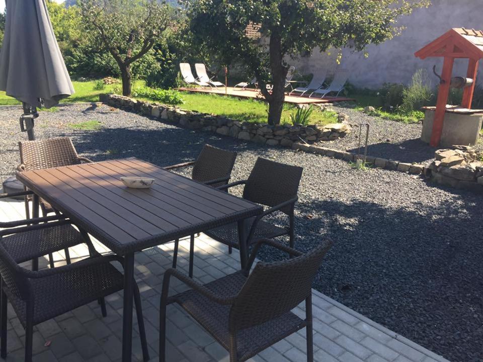 Luis Golyas Haza Villa Raposka Екстериор снимка